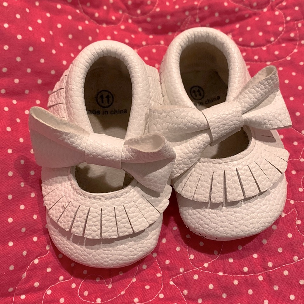 White bow booties. Size 11